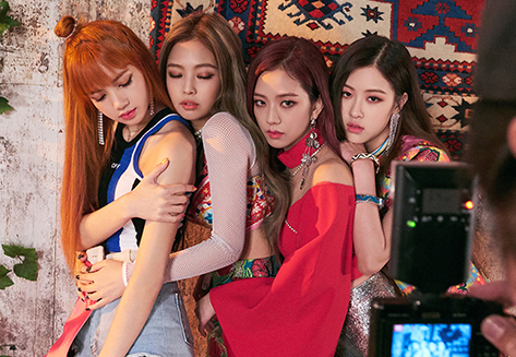 大眼萌妹LISA加盟《节奏大爆炸》 BLACKPINK再次出击