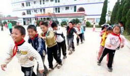 中小学生体质堪忧 “暖流计划”支援乡村体育教育